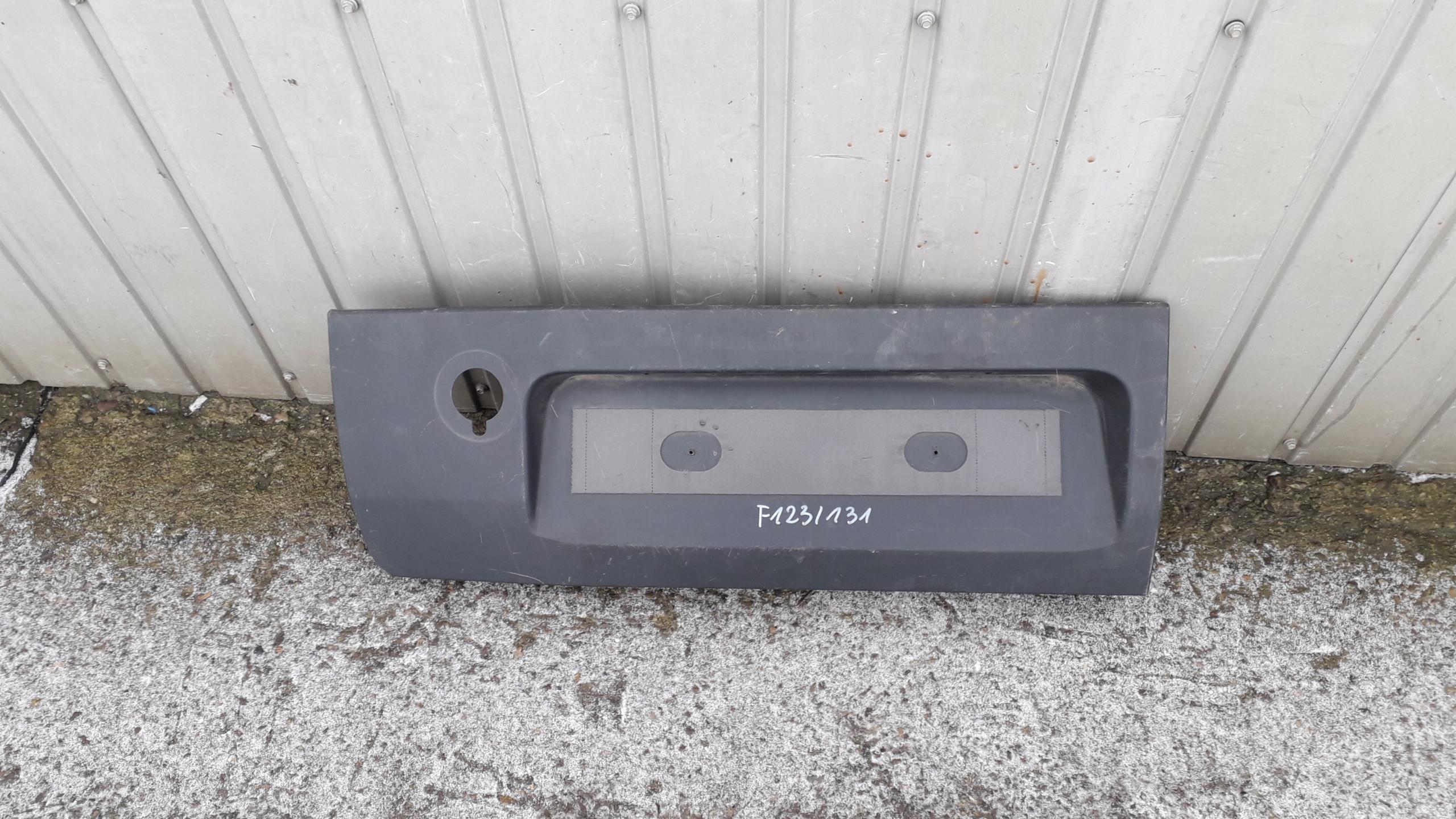 18- BK31-425B29 - FORD TRANSIT 18 - ФОРМОВОЧНАЯ НАКЛАДКА ДВЕРИ ЛЕВАЯ ЗАДНЯЯ