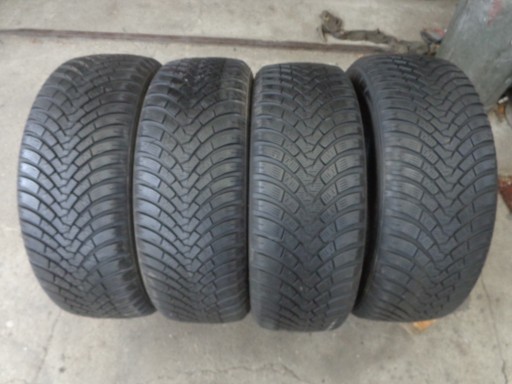 Falken EuroWinter HS01 215/60R16