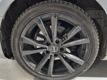 RIAL черные диски 8.00x18 5x112.00 ET38 Audi A4 B9