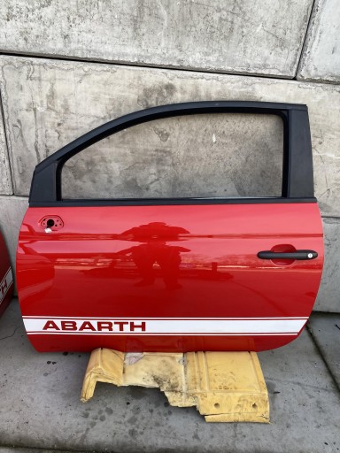 Fiat 500 Abarth лифт передней левой двери