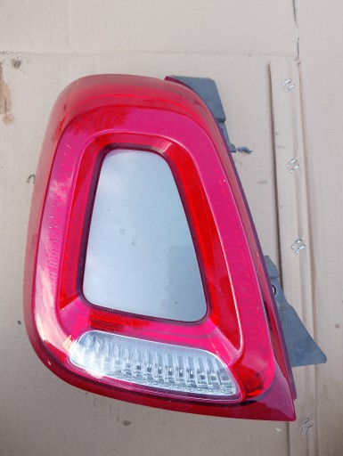 Fiat 500 Ліва задня лампа 52007427