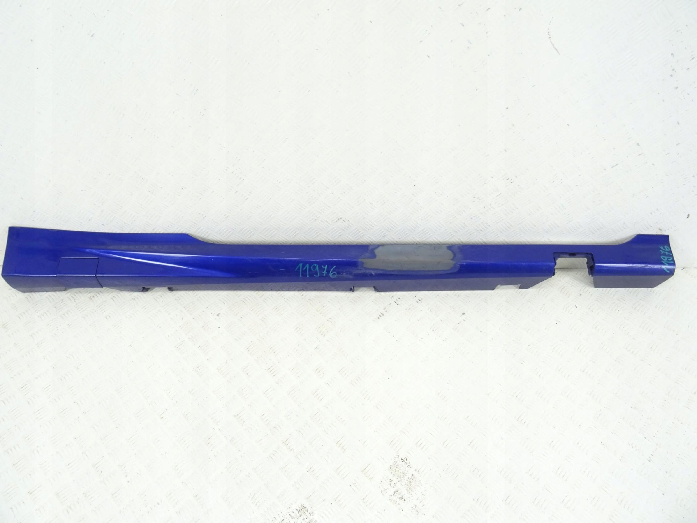 QQ1AAQ9R - Ford Fiesta MK7 ST RS Lift педаль порога права