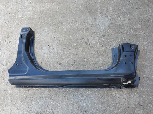 C1BB-A27846-AD - Ford Fiesta Mk7 08-обшивка правого порога 5D