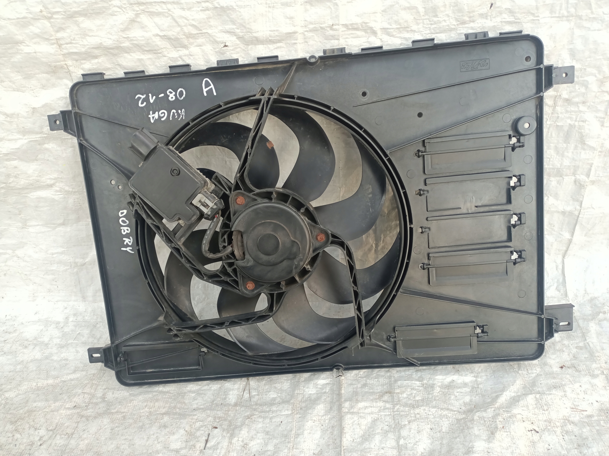 FOKUMK1XXCCWCOB - Ford Kuga 1 и MK1 вентилятор радиатора корпус