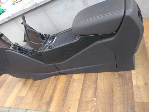 GV41-S044B91 - Ford Kuga MK2 підйомний підлокітник центральний тунель