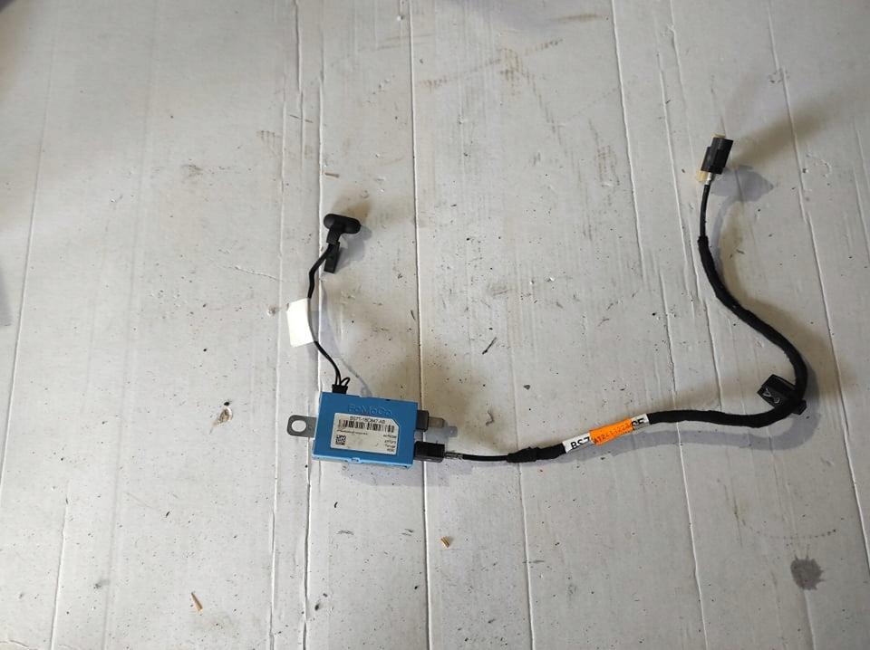 Ford Mondeo Mk4 антенна bs7t-18c847-AB усилитель