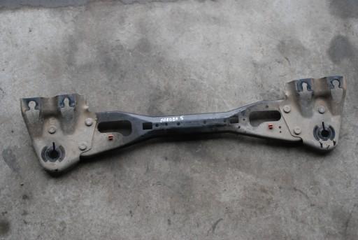 Ford Mondeo MK5 Балка під радіатор 1.6 TDCI