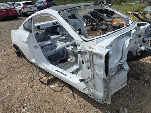 Ford Mustang 15- чверть порогу правого купе США