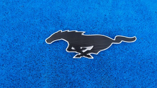 Ford Mustang Mach-E Mach E Значок емблема переднього бампера LJ8B-8A224-AC