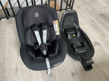 Сидіння Maxi Cosi Pearl Pro 2 & Family Fix 3.