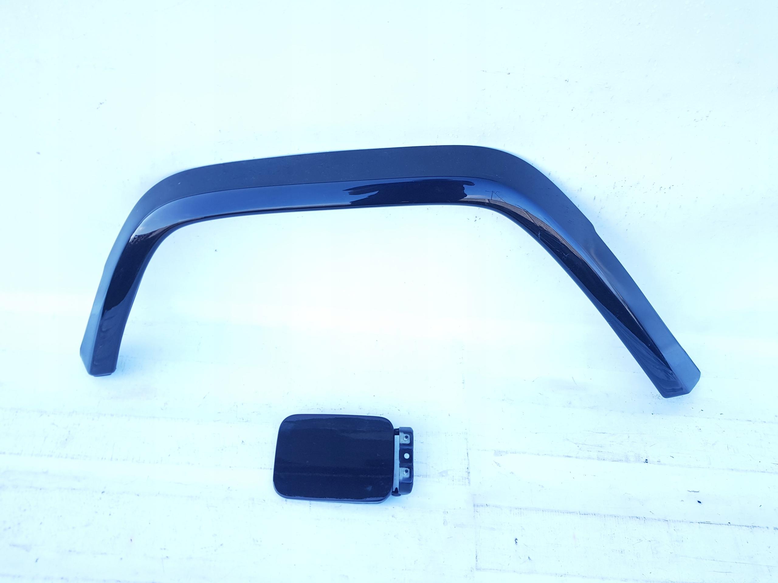 A4635840200 - G-Class W463 крышка топливного бака черная