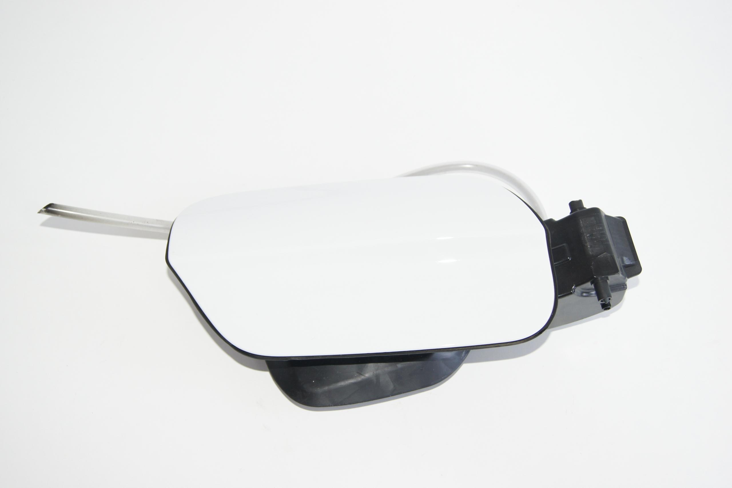 GD TOUAREG III TDI КРЫШКА ТОПЛИВНОГО БАКА 760809857