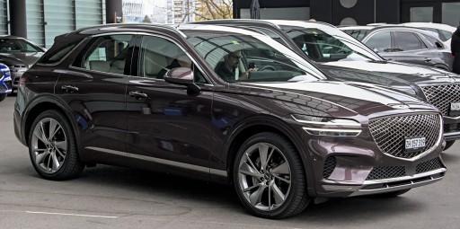 GENESIS GV70 РІЗНІ КОЛЬОРИ КОМПЛЕКТ ПЕРЕДНІХ РАДІАТОРІВ КАПОТНІ ЛАМПИ