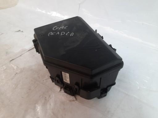 Блок запобіжників gmc acadia 12-16 23436803 сша