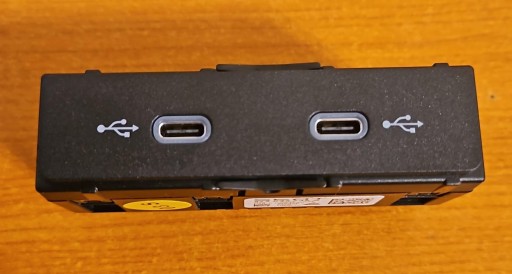 РОЗЕТКА USB PORT Seat IBIZA OE 575035736A