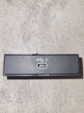 РАЗЪЕМ USB TYPE C AUDI A4 B9