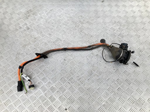 РАЗЪЕМ ЗАРЯДНОЙ ЗАРЯДКИ MERCEDES W205 C350