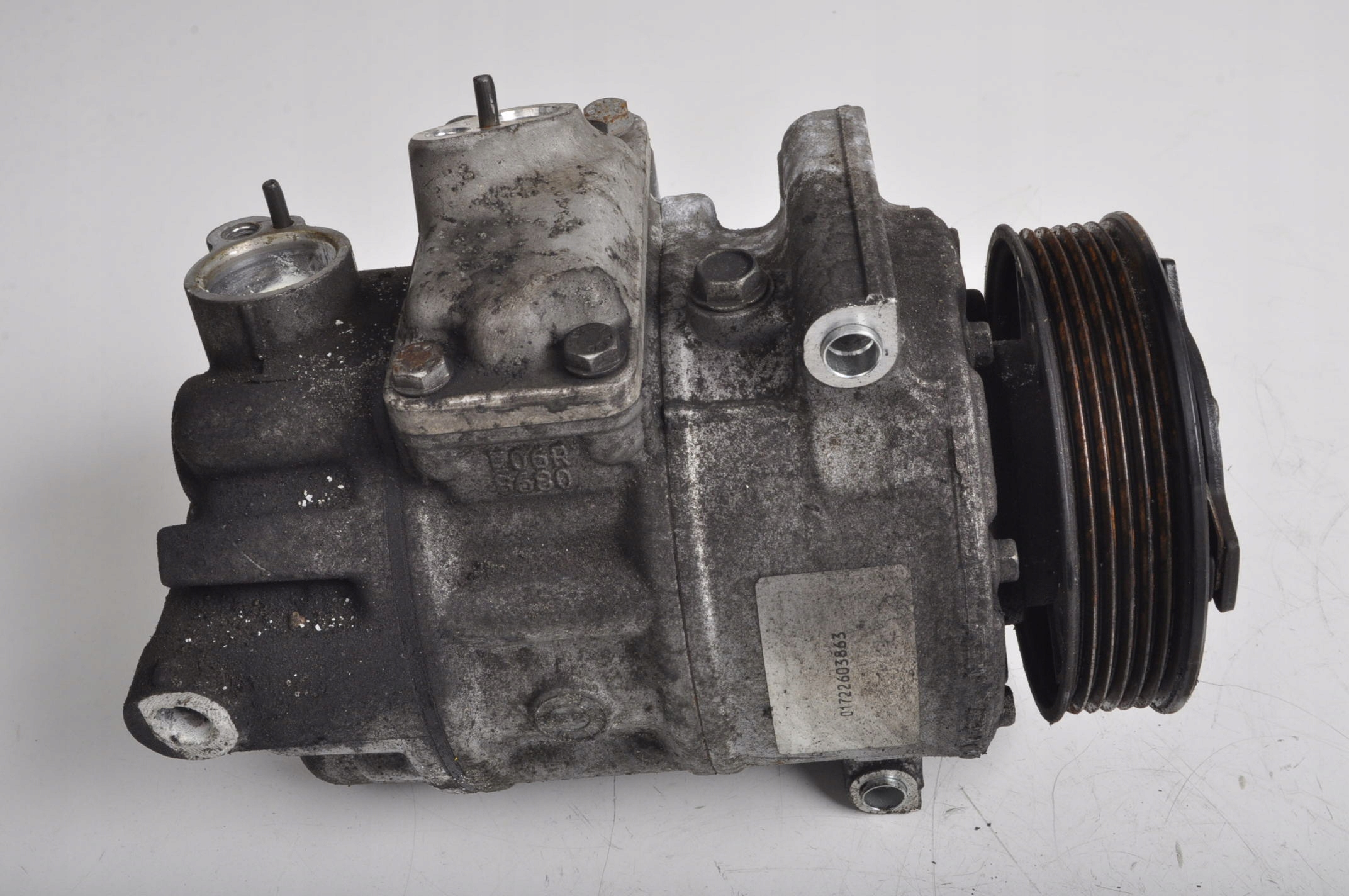 КОМПРЕССОР КОНДИЦИОНЕРА GOLF V 1.9 TDI 1K0820859F