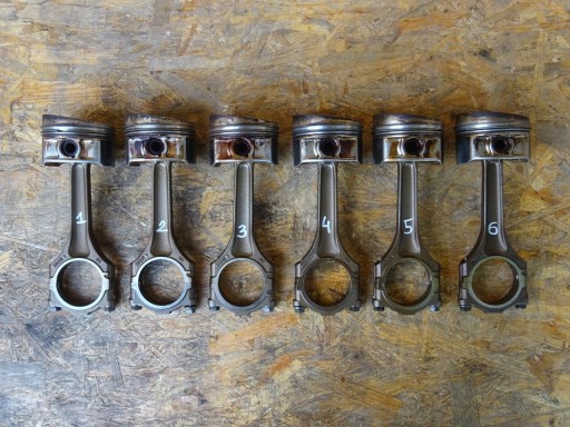 83.965 R061 - GOLF V R32 AUDI A3 8P TT 8J 3.2 V6 CBR CBRB BUB ПОРШНЕВИЙ ШАТУН MAHLE