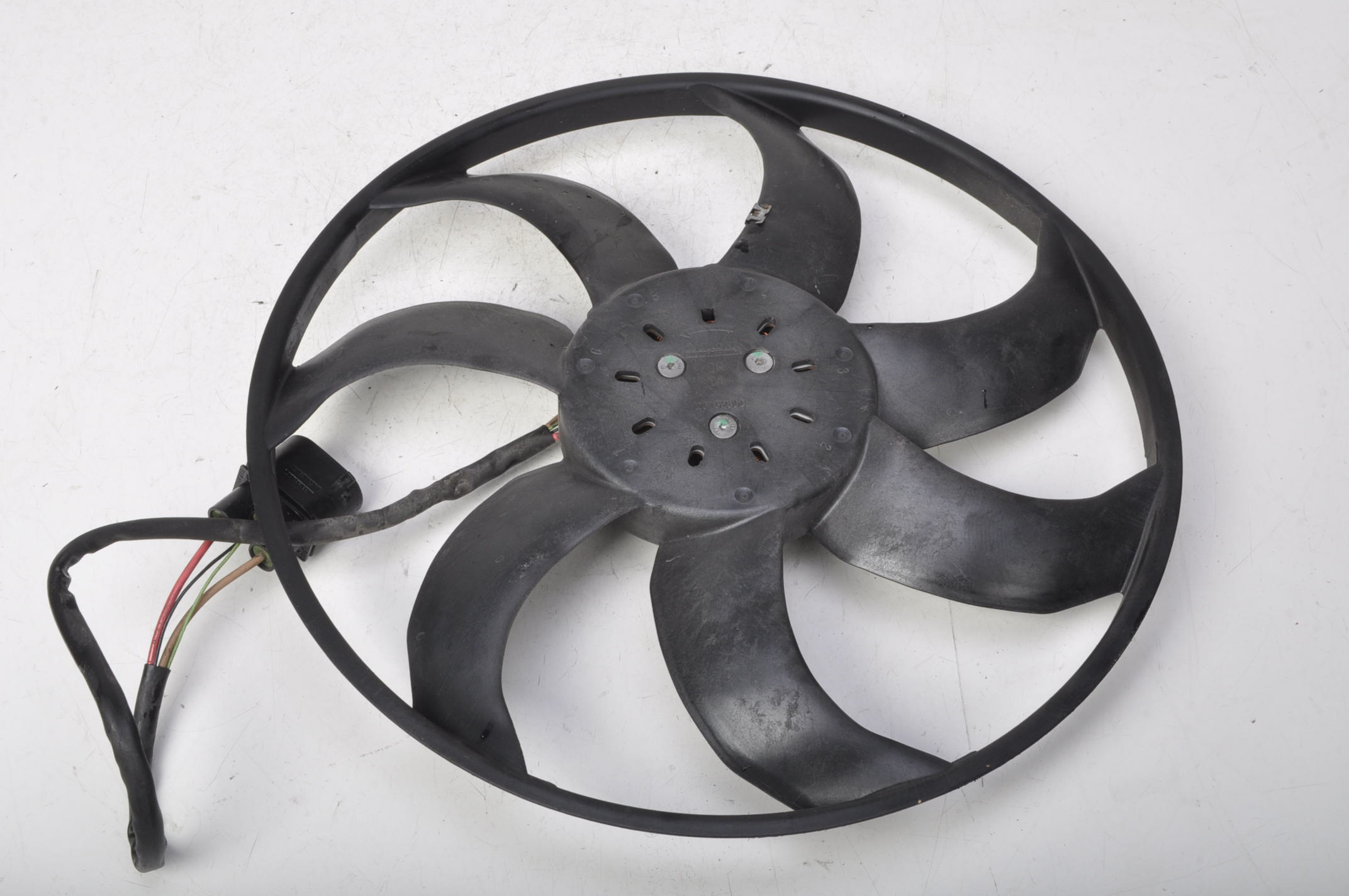 ГОЛЬФ VII 1.4 TSI ВЕНТИЛЯТОР РАДИАТОРА 5Q0121203CN