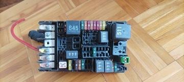 БЛОК ЗАПОБІЖНИКІВ GOLF VII 5Q0937125B