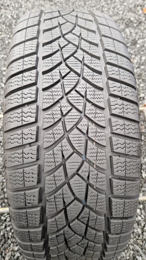 GOODYEAR ULTRA GRIP PERFORMANCE G1 235 55 18