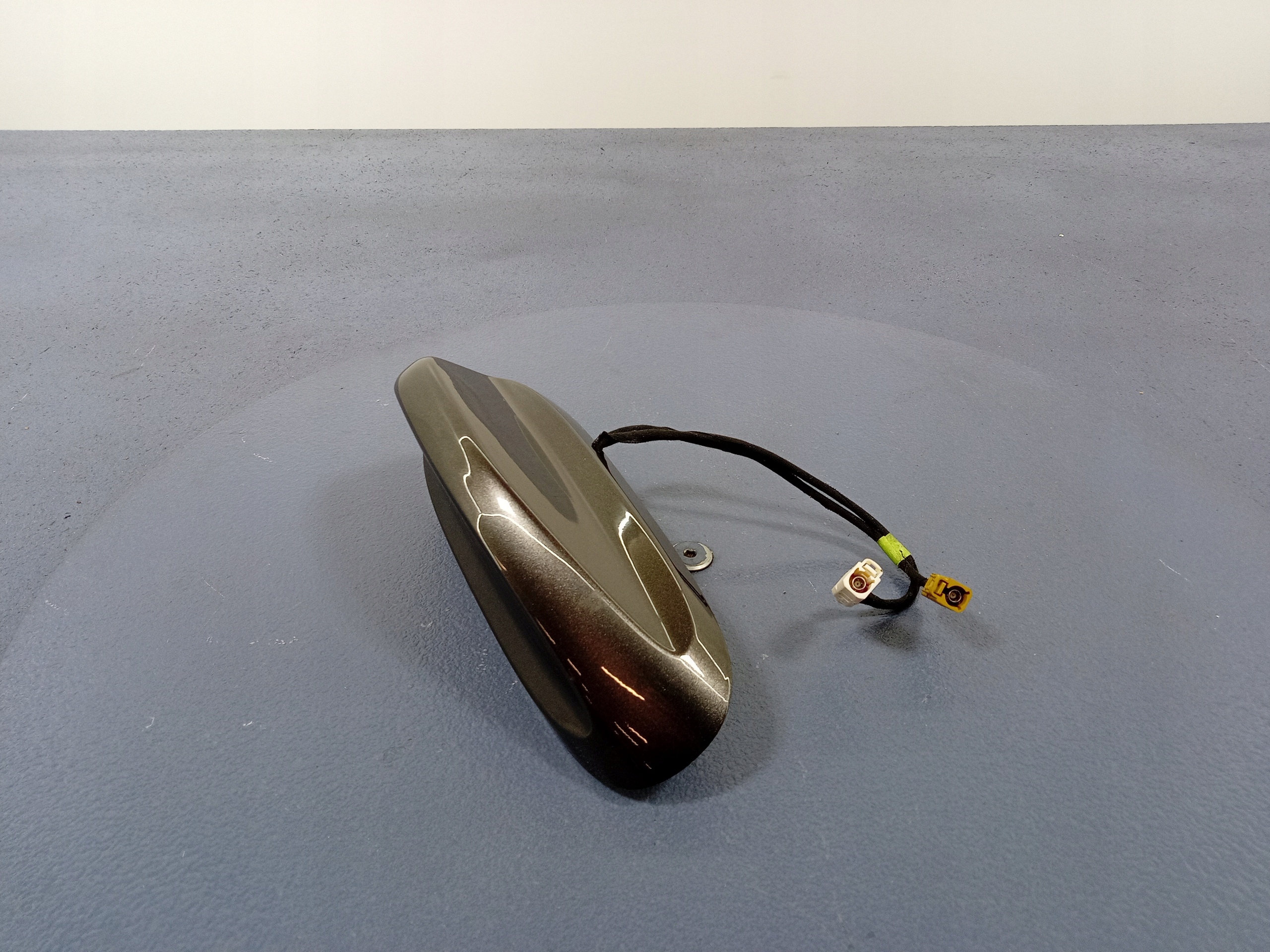 GRAND CHEROKEE WK2 АНТЕННА НА КРЫШУ P5LQ48LAUAB