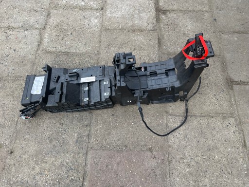 GRAND CHEROKEE WK2 LIFT 2017R Підлокітник TUNEL C02100009BL