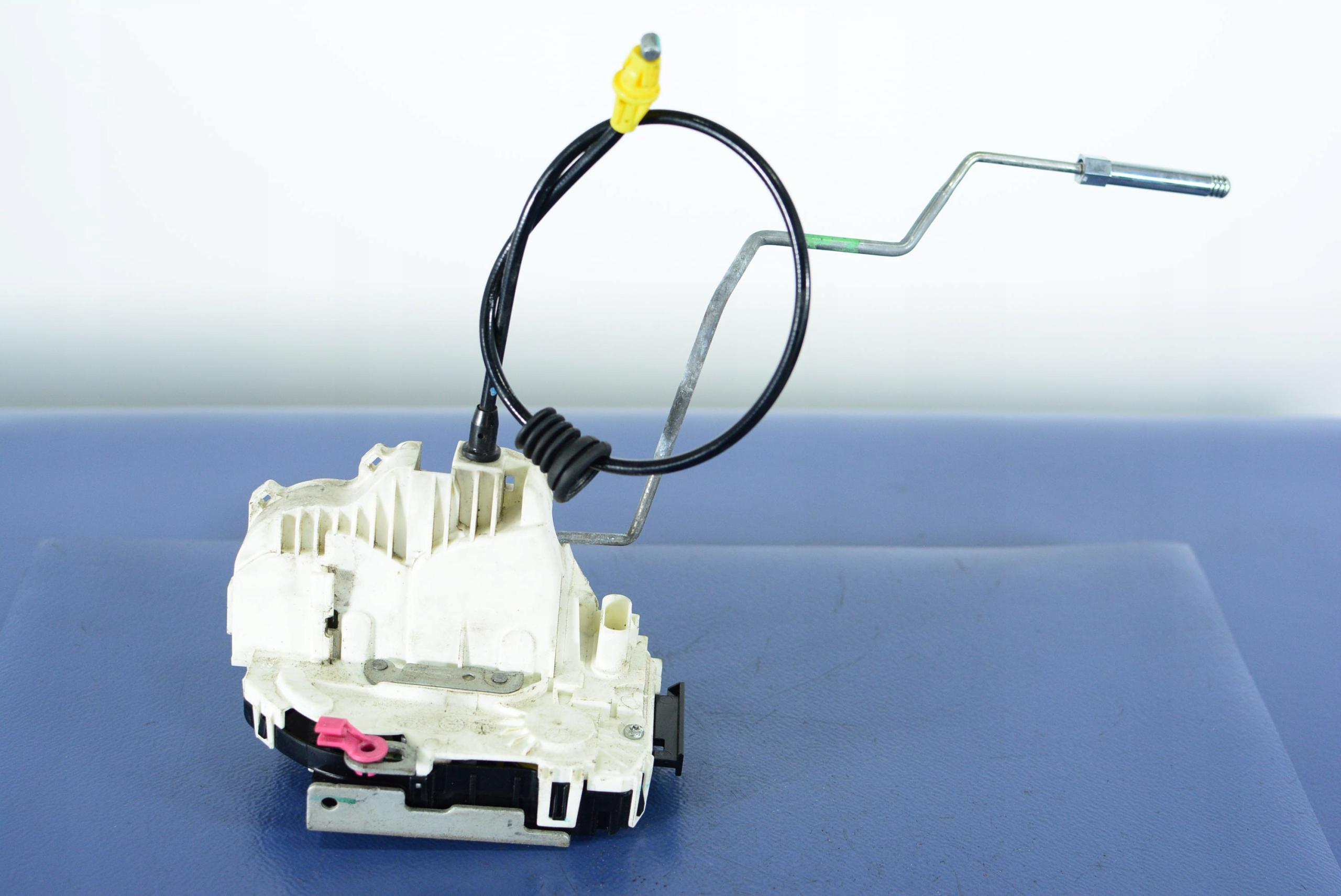 GRAND CHEROKEE WK2 ЗАМОК ЗАДНІЙ ЛІВИЙ P04589923AF