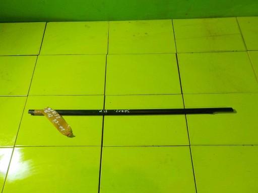 GRANDIS 06r обшивка двери правая передняя