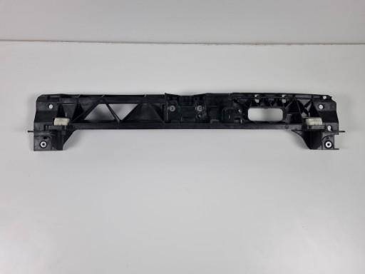 31468231 31468232 - VOLVO S60 V60 CC кронштейн крепление брызговик