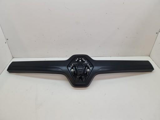 РЕШЕТКА РАДИАТОРА ЛОГОТИП КАПОТА RENAULT TRAFIC III