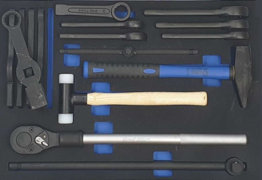 ТРЕЩОТКА 3/4 + МОЛОТОК + КЛЮЧИ ДЛЯ УДАРА