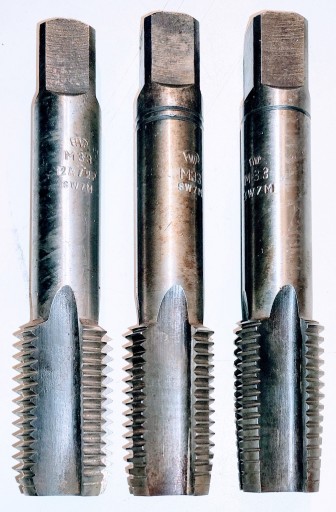 TAPS M33 M33x3,5 M33x 3,5 M 33 x3,5 HSS Комплект