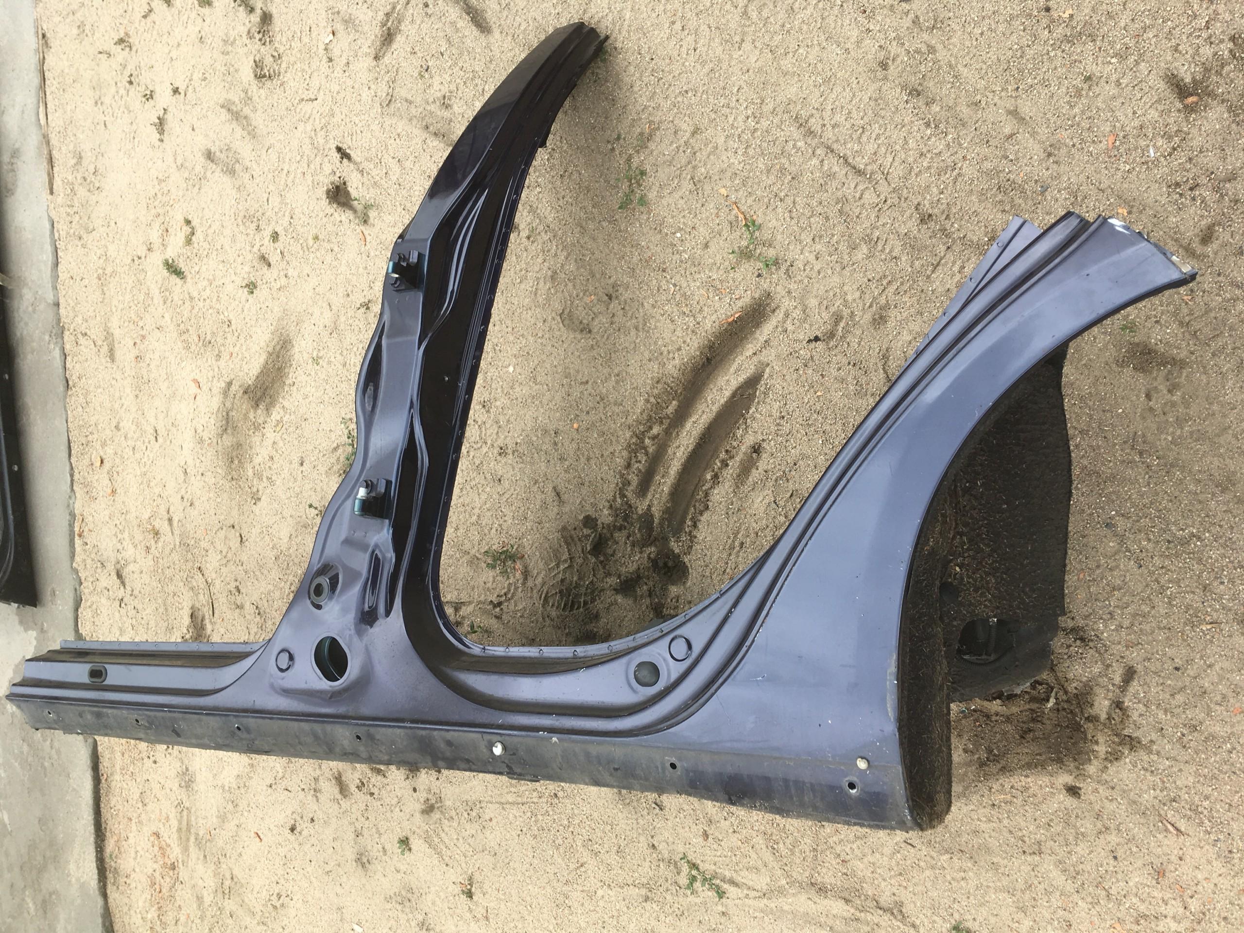 Giulietta поріг лівий стовп