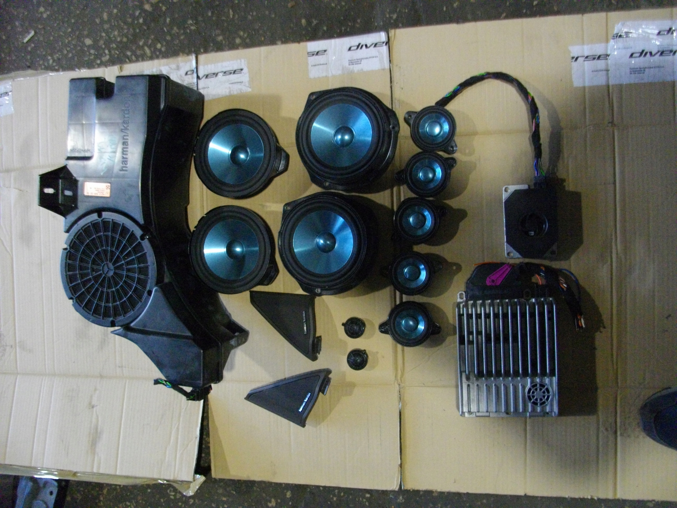 A2129007108 - Громкоговоритель HARMAN KARDON MERCEDES W212 универсал комплект