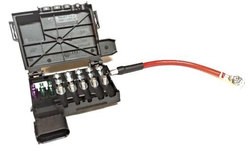 7M3937548A - Гніздо блоку запобіжників vw sharan alhambra