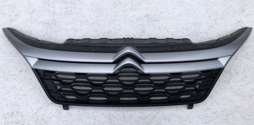Імітація решітки Citroen Jumper