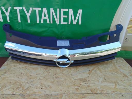 Решітка радіатора Opel Astra III 2003 - до ліфта