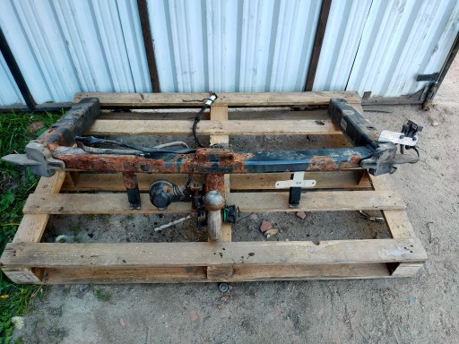 БУКСИРОВОЧНЫЙ КРЮК AUDI A4 B6 B7 СЪЕМНЫЙ С КЛЮЧОМ AL-KO