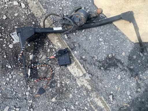 МОДУЛЬ БУКСИРОВОЧНОГО КРЮКА VW PASSAT B8 SEDAN 3G5803881A 5Q0907383N КОМПЛЕКТ