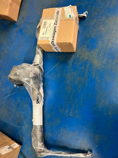 ЗНЯТТЯ БУКСИРУЮЧОГО ГАКА T-CROSS 2GM092150B