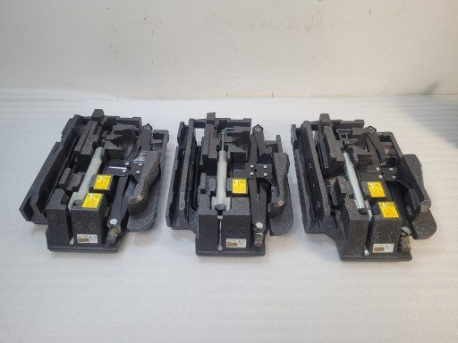 8200592052 - БУКСИРУВАЛЬНИЙ ГАК ВУХО RENAULT MASTER II-III 98-