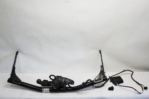 БУКСИРУВАЛЬНИЙ ГАК VW PASSAT B8 3G9803881B 5q0907383G