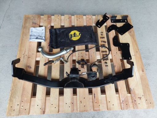 ВСТАВКА БУКСИРОВОЧНОГО КРЮКА GDW SSANGYONG TIVOLI