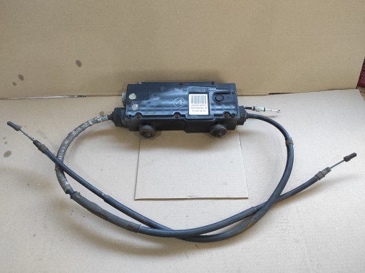 ЕЛЕКТРИЧНЕ РУЧНЕ ГАЛЬМО RENAULT LAGUNA III 360100002N