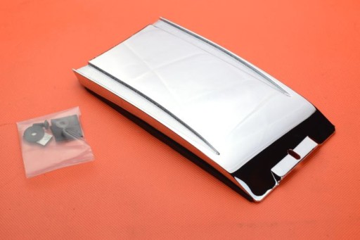 71283-01 - HARLEY SOFTAIL галстук бак консоль хром Т. С.