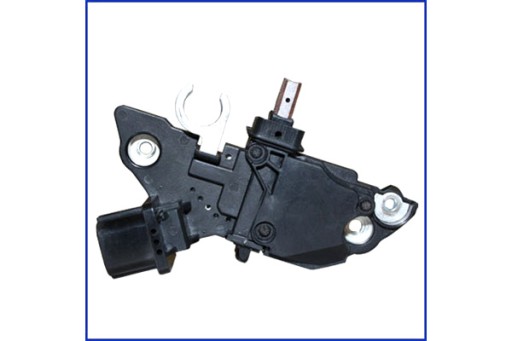 130617 - РЕГУЛЯТОР НАПРЯЖЕНИЯ HITACHI TOYOTA