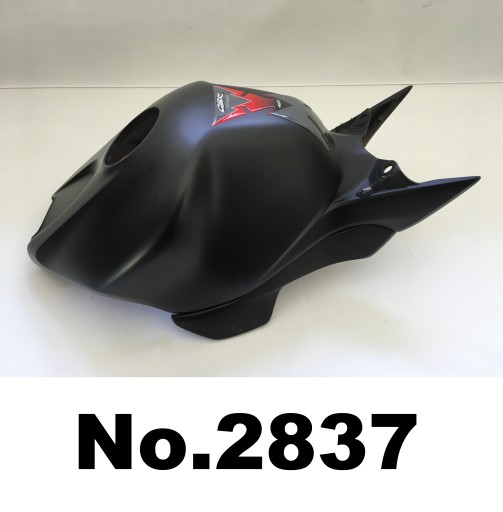 83155-MELA - HONDA CBR 1000 RR SC57 крышка бака