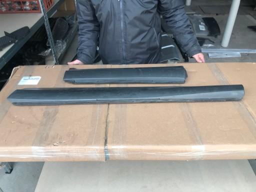 HONDA CR-V НАКЛАДКА НА ДВЕРІ ПРАВА СТОРОНА ОРИГІНАЛ